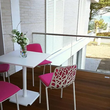 Vogue - 7 Apartment Binz